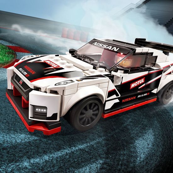 Конструктор LEGO Speed Champions 76896 Nissan GT-R NISMO