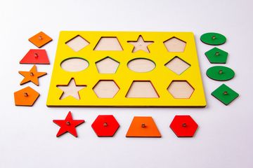 Монтессори «Геометрические фигуры №3»