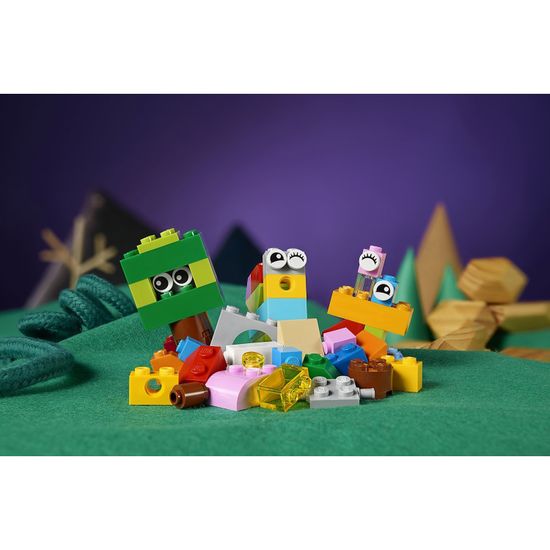 Конструктор LEGO Чемоданчик для творчества и конструирования Classic (10713)