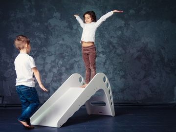 Детская деревянная горка