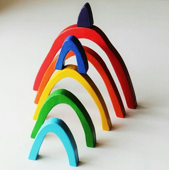 Стекер-пирамидка Радуга