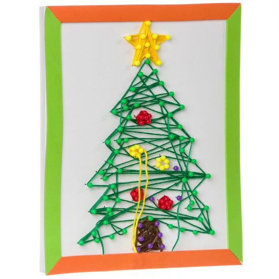 Набор для творчества BONDIBON. Нитяная графика. Картина из ниток Новогодняя Ёлочка.