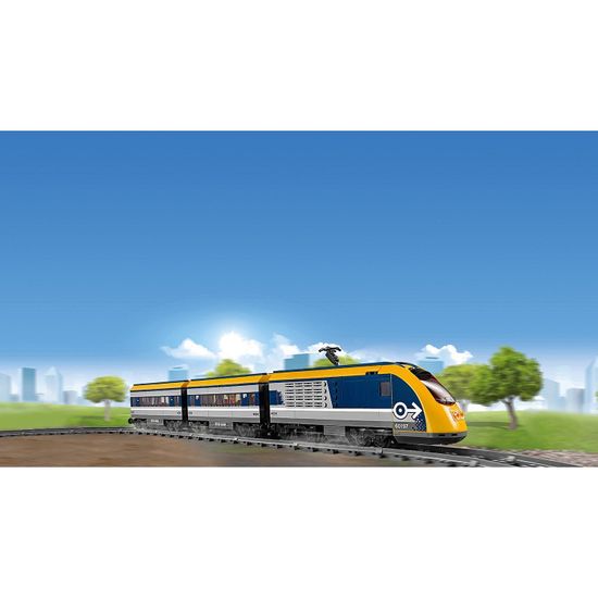Конструктор LEGO City Trains Пассажирский поезд 60197