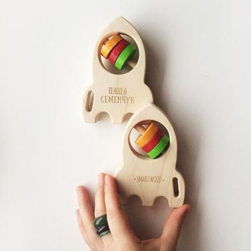 Прорезыватель погремушка Ракета