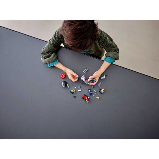 LEGO MINIONS 75549 Конструктор ЛЕГО Миньоны Невероятная погоня на мотоцикле