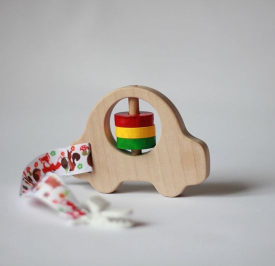 Прорезыватель погремушка Машинка