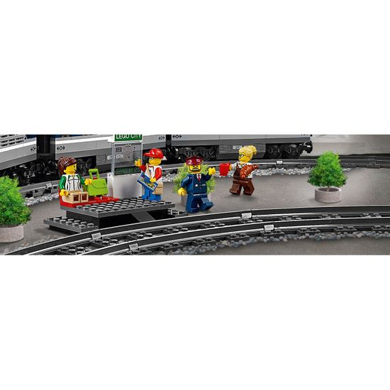 Конструктор LEGO City Trains Пассажирский поезд 60197