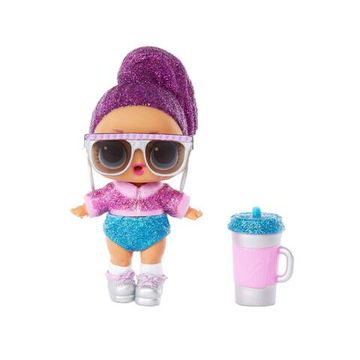 Игровой набор с куклой L.O.L. Surprise! Furniture Winter Chill Hangout Spaces Snow-Day Suite with Bling Queen Doll